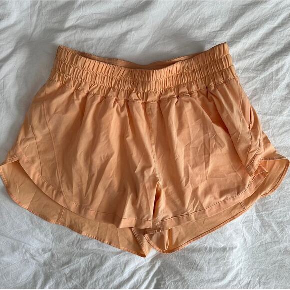 Lululemon Track That High-Rise Lined Short 3" Size 12 Summer Glow NWOT - Picture 2 of 5
